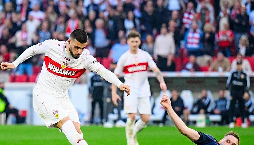 Mit ganz viel Schmackes: Der Stuttgarter Deniz Undav (links) rettet hier mit seinem Tor zum 3:3 dem VfB einen Heimpunkt gegen Heidenheim. Mit ganz viel Schmackes: Der Stuttgarter Deniz Undav (links) rettet hier mit seinem Tor zum 3:3 dem VfB einen Heimpunkt gegen Heidenheim.