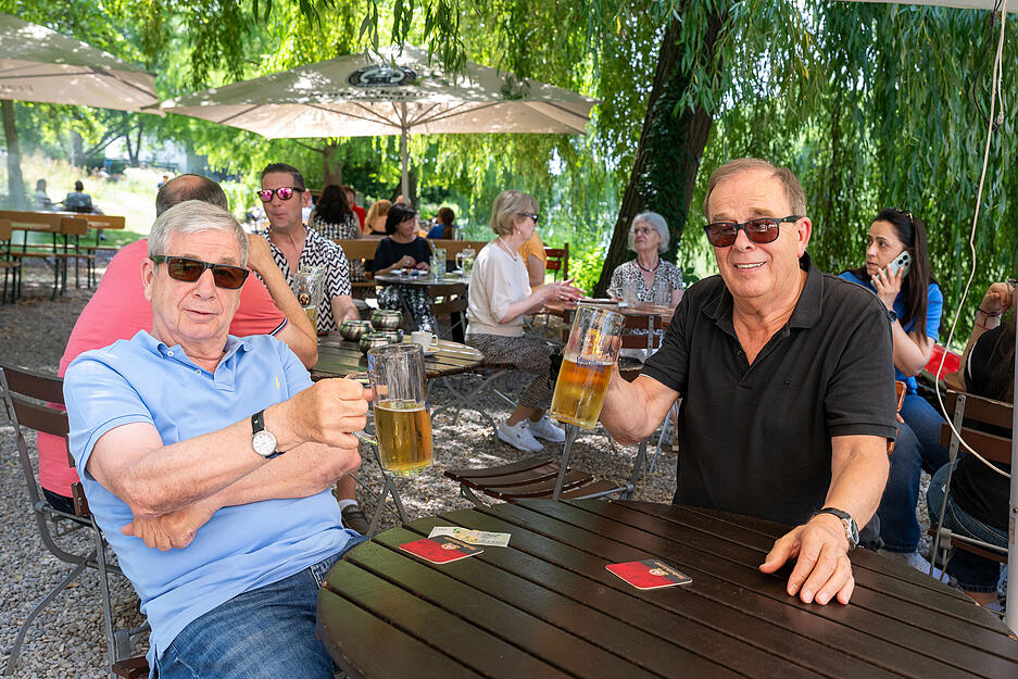 Hitze in Heilbronn: Menschen suchen Abkühlung.