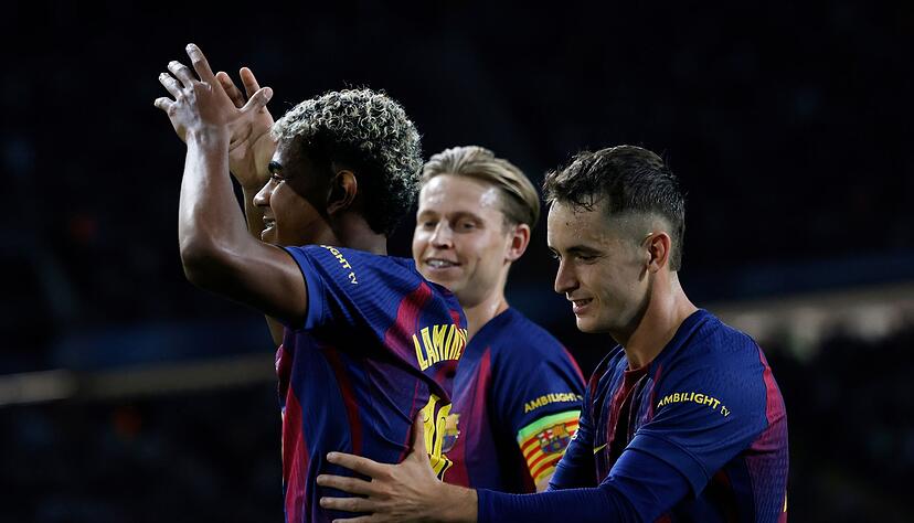 Auch Lamine Yamal (links) traf für Barcelona