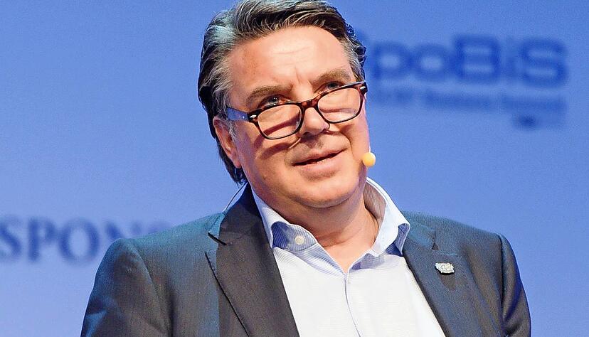 Jochen Rotthaus bei einem Kongress als Redner.
Foto: SpoBiS/SPONSORs /picture alliance Jochen Rotthaus bei einem Kongress als Redner.
Foto: SpoBiS/SPONSORs /picture alliance