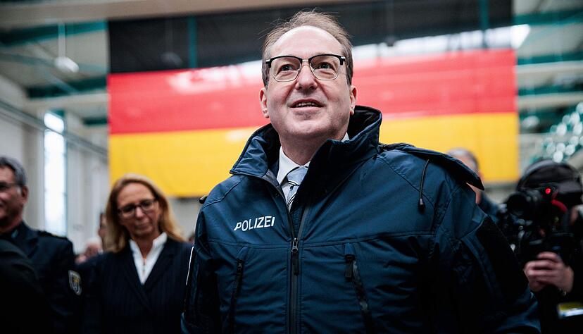 Bundesinnenminister Alexander Dobrindt (CSU) stellte die neue Einheit in Dienst.