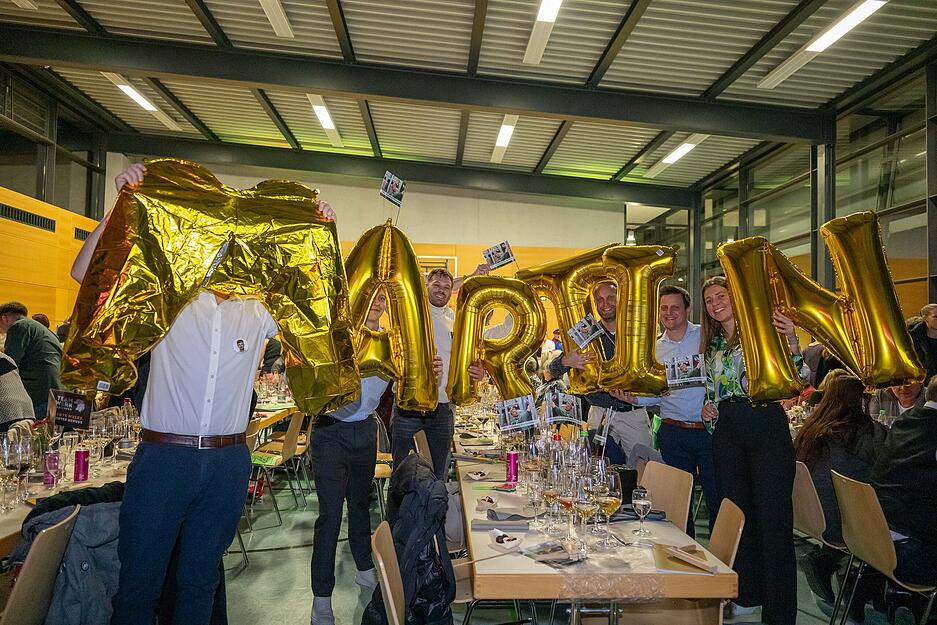 Die Kandidaten wurden  kreativ unterstützt.