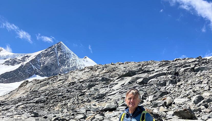 Bergführer Hans Hocke sagt über die Folgen des Klimawandels fürs Bergsteigen: Es braucht neue Routen - und Verzicht. Bergführer Hans Hocke sagt über die Folgen des Klimawandels fürs Bergsteigen: Es braucht neue Routen - und Verzicht.