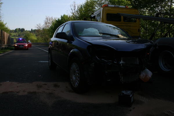 Schwerer Unfall auf B27 bei Neckarsulm