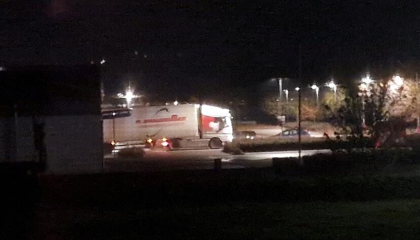 Teilweise mehrmals pro Nacht rissen n&auml;chtliche Anlieferungen durch Lkw das Ehepaar H&ouml;rle aus Kupferzell aus dem Schlaf. Zahlreiche Bilder konnte die Stimme einsehen.