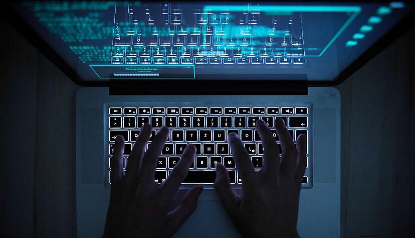 Betrüger nutzten Credential Stuffing, um Zugriff auf Kundenkonten bei CTS Eventim zu erhalten und Tickets für die Taylor-Swift-Tournee zu stehlen. Betrüger nutzten Credential Stuffing, um Zugriff auf Kundenkonten bei CTS Eventim zu erhalten und Tickets für die Taylor-Swift-Tournee zu stehlen.