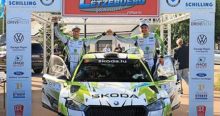 Stefan Kopczyk (links) und Marijan Griebel trotzten in Luxemburg allen Hindernissen und waren auch nach ihrem Gesamtsieg oben auf.
Foto: Patrick Mohr Fotografie