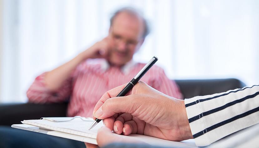 Psychische Probleme sind noch immer ein Tabuthema. Besonders M&auml;nner haben h&auml;ufig Vorbehalte gegen eine Psychotherapie.