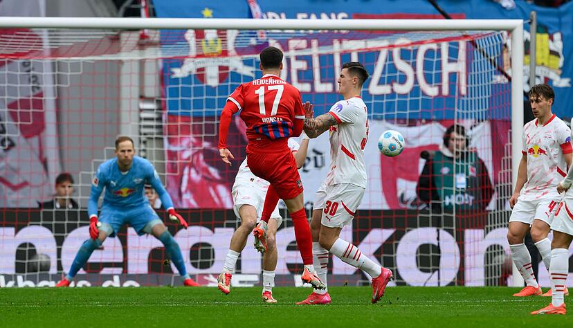 Heidenheim schafft mit der ersten Offensivaktion die F&uuml;hrung gegen RB Leipzig.
