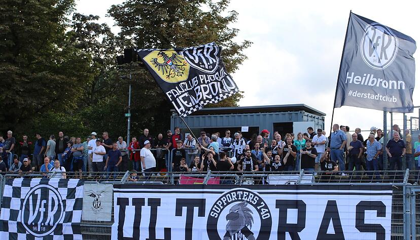 Für die anstehenden 14 verbleibenden Saisonspiele wünscht sich der VfR Heilbronn im Abstiegskampf die volle Unterstützung. Für die anstehenden 14 verbleibenden Saisonspiele wünscht sich der VfR Heilbronn im Abstiegskampf die volle Unterstützung.