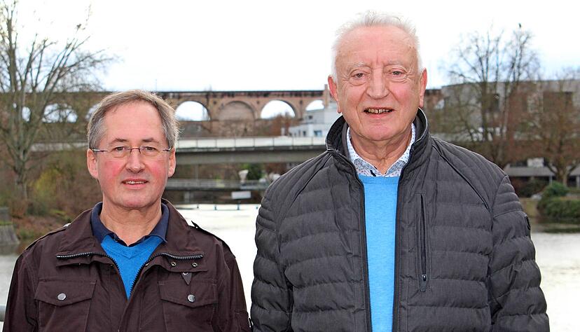 Sie wollen verhindern, dass der Stuttgarter Landtag auf &uuml;ber 200 Sitze anw&auml;chst: Erich Klaus (links) und Dieter Distler aus Bietigheim-Bissingen.