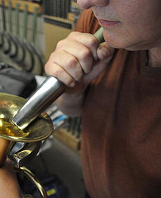 Nach ein paar Handgriffen ist der Schalltrichter wieder wie neu.