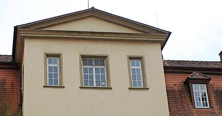 Wer wird Rathauschef? In Ingelfingen (l.) haben die Bürger die Wahl zwischen zwei Kandidaten, in Niedernhall ist der Amtsinhaber einziger Bewerber.
Fotos: Archiv/Doll Wer wird Rathauschef? In Ingelfingen (l.) haben die Bürger die Wahl zwischen zwei Kandidaten, in Niedernhall ist der Amtsinhaber einziger Bewerber.
Fotos: Archiv/Doll