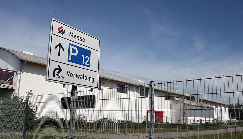 Eindrücke aus der Notunterkunft in der Messehalle 6 | 27.08.
