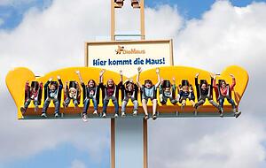 Der Freifallturm "Hier kommt die Maus" bringt Spa&szlig;. Foto: Ravensburger Spieleland