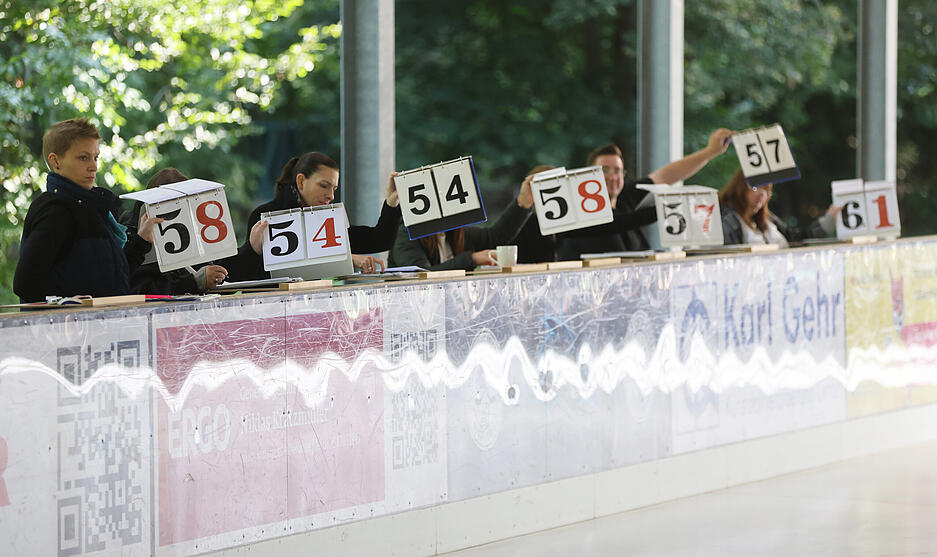 In Sensationen Küren überzeugten die Sportlerinnen die Wertungsrichter.