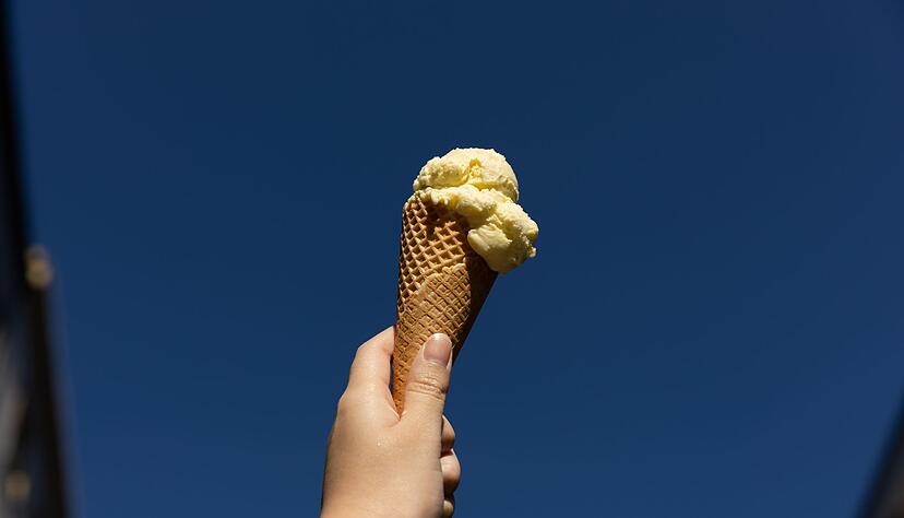Ob in Becher oder Waffel - im Sommer ist Eis der Snack schlechthin.