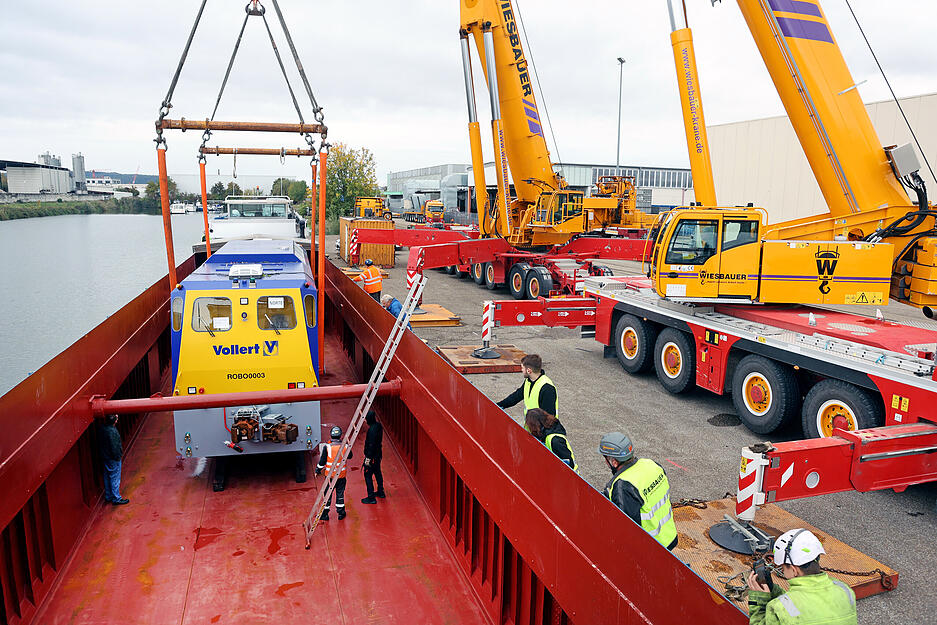 Schwertransport von Weinsberg über Heilbronn nach Brasilien