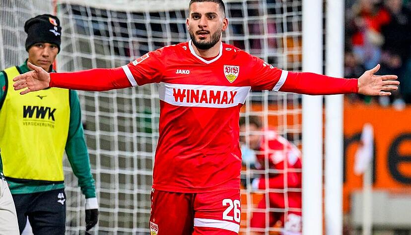 Stuttgarts Deniz Undav jubelt nach seinem Tor zum 0:1 gegen den FC Augsburg.