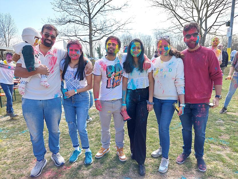 In Bad Friedrichshall findet am 22. März das "Holi Festival" statt. Viele Besucher feiern dort das indische Frühlingsfest mit bunten Farben.
