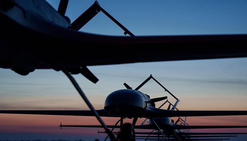 In ihrem Abwehrkampf gegen eine russische Invasion greift die Ukraine mit Drohnen auch Ziele im russischen Hinterland an. (Archivbild)