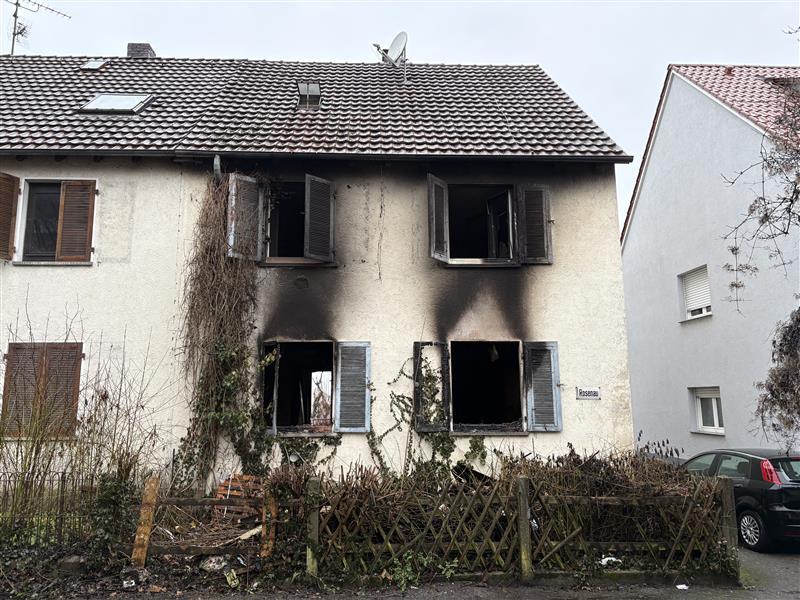 Der entstandene Schaden am Haus wird auf rund 250.000 Euro gesch&auml;tzt.