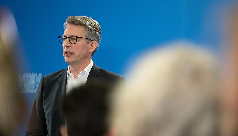 Bayern Kunstminister Markus Blume will mit der Rückgabe der Werke einen «Versuch der Wiedergutmachung in Richtung der Opfer» unternehmen. (Archivbild)