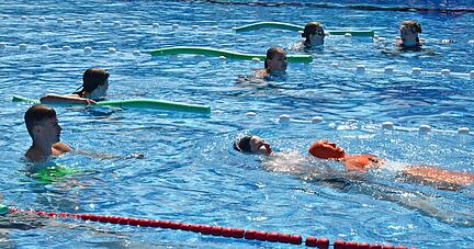 Die Puppenstaffel gehört zu den Disziplinen in der Mannschaftswertung der Bezirksmeisterschaften.
Foto: Stefanie Pfäffle Die Puppenstaffel gehört zu den Disziplinen in der Mannschaftswertung der Bezirksmeisterschaften.
Foto: Stefanie Pfäffle