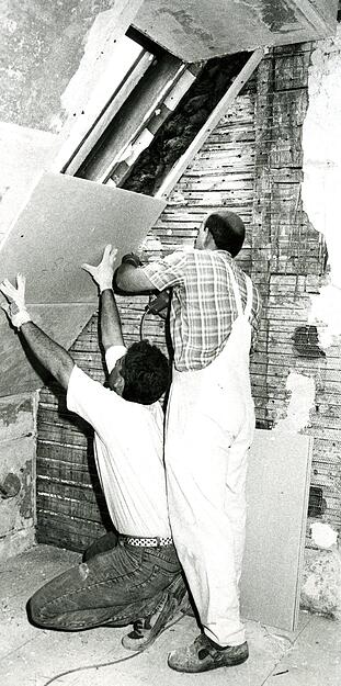 Sanierungsarbeiten im Haus Haller Straße 3 als Bauspar-Museum im Jahr 1995.