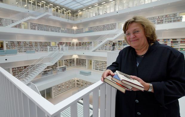 Bibliotheksdirektorin Ingrid Bussmann.