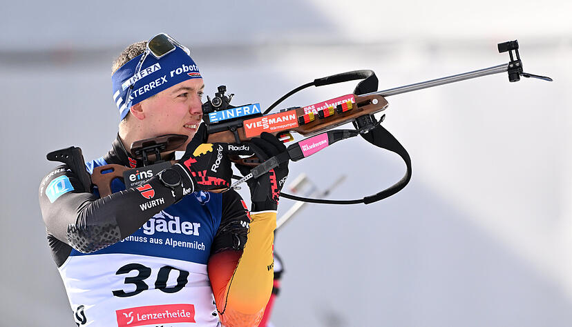 Mitte August Papa von Sohn Paul geworden: „Wir haben ein ganz gutes Baby erwischt“, sagt Justus Strelow, der im vergangenen Jahr Freundin Elisa geheiratet hat. Mitte August Papa von Sohn Paul geworden: „Wir haben ein ganz gutes Baby erwischt“, sagt Justus Strelow, der im vergangenen Jahr Freundin Elisa geheiratet hat.