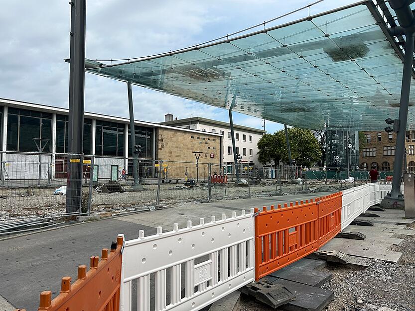 "Die Stadtwerke Heilbronn GmbH macht ihre Stadtbahn-Infrastruktur fit für die Zukunft", teilt die Stadt mit.