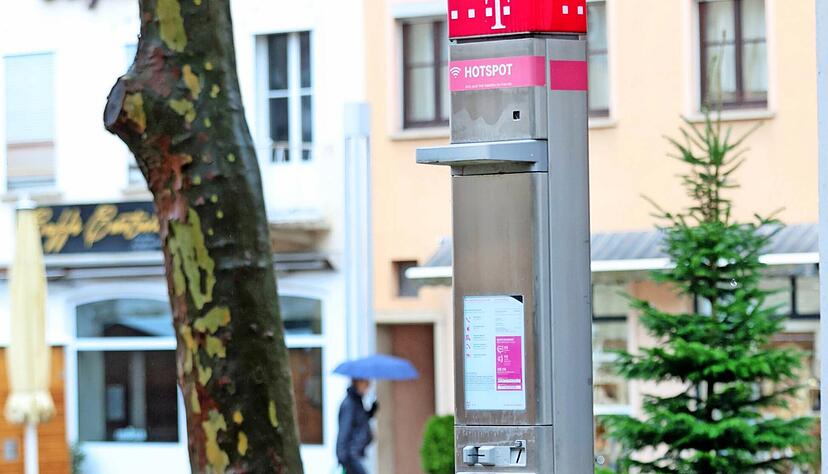 &Ouml;ffentlicher Freisprecher am Markt in Neckarsulm.