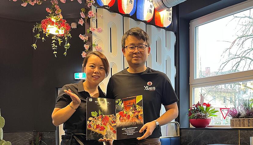 Shenglan Chen und Xu Feng Yan betreiben seit dem 5. Dezember ein neues  Koreanisches Barbeque-Restaurant in der Karlstra&szlig;e.