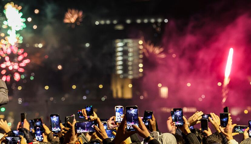 Fotos, Videos, Anrufe: In der Silvesternacht wurde so viel Datenvolumen genutzt wie nie zuvor.