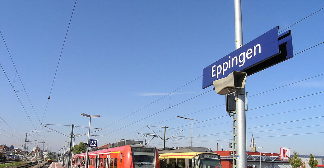 So &auml;hnlich k&ouml;nnte es nach dem Umbau aussehen: Die Bedarfshaltestelle Eppingen-West (das Foto zeigt den Hauptbahnhof) soll einen barrierefreien Bahnsteig erhalten.