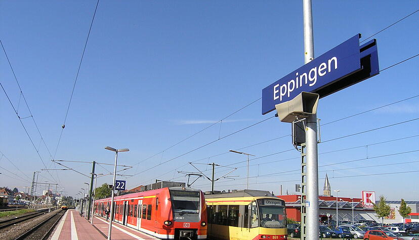 So &auml;hnlich k&ouml;nnte es nach dem Umbau aussehen: Die Bedarfshaltestelle Eppingen-West (das Foto zeigt den Hauptbahnhof) soll einen barrierefreien Bahnsteig erhalten.