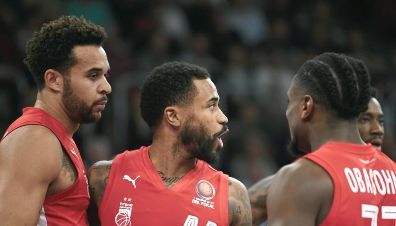 Sind wegen der Corona-Krise auch in&nbsp;Kurzarbeit: Die Basketballer von Brose Bamberg.