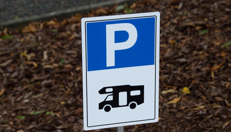 Verkehrsexperte Raspe empfiehlt Wohnmobilfahrern, ihr Fahrzeug wann immer m&ouml;glich auf daf&uuml;r vorgesehenen Pl&auml;tzen abzustellen.