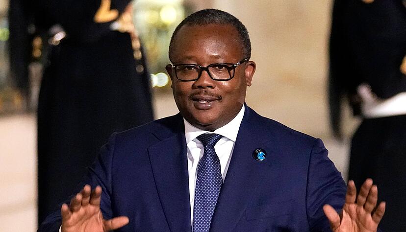 Der noch amtierende Pr&auml;sident Embal&oacute; hatte von seiner Festnahme durch Milit&auml;rangeh&ouml;rige berichtet. (Archivbild)