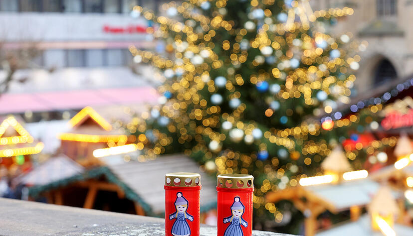 Zum großen Glockengeläut wurde am Nachmittag den Opfern und Angehörigen in Magdeburg gedacht. In der Stadt war ein Auto am Freitagabend auf einem Weihnachtsmarkt in die Menschenmenge gerast.
