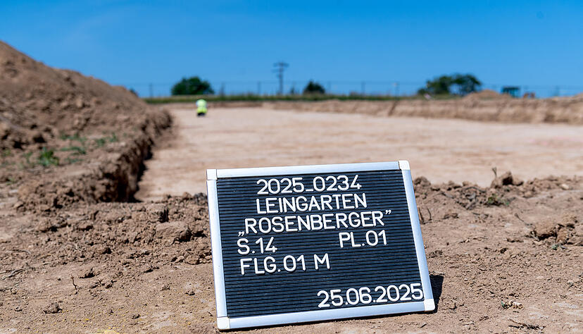 Auf dem neu geplanten Baugebiet „Kappmannsgrund 5“ in Leingarten, unterhalb der Feuerwehrwache, finden vor Baustart archäologische Arbeiten statt.