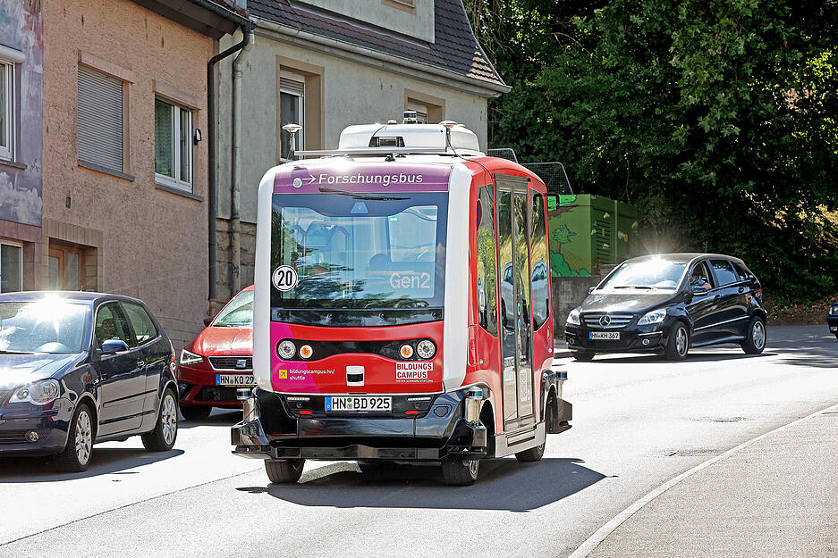 Erste bemannte Fahrt mit dem autonomen Busshuttle in Bad Wimpfen, vom Bahnhof bis zur LIDL-Zentrale