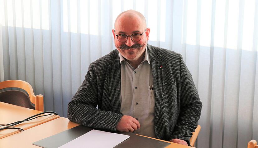 Rainer Z&uuml;fle h&ouml;rt auf. Seine vierte Amtszeit wird er nicht mehr in G&auml;nze zu Ende bringen.