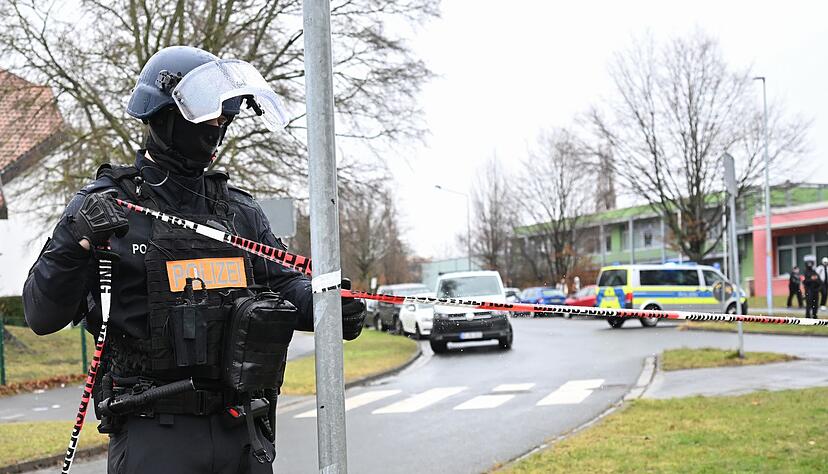 Das Gel&auml;nde war zwischenzeitlich weitr&auml;umig abgesperrt.