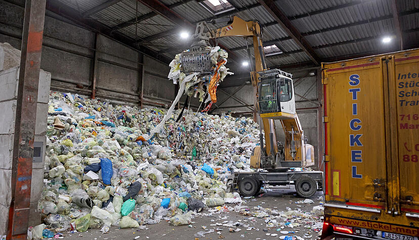 Mülltrennung bei ALBA in Heilbronn