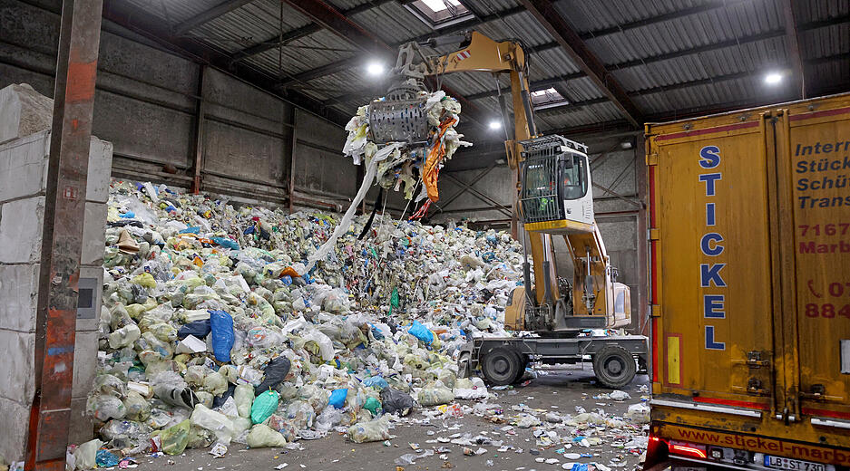 Mülltrennung bei ALBA in Heilbronn Mülltrennung bei ALBA in Heilbronn