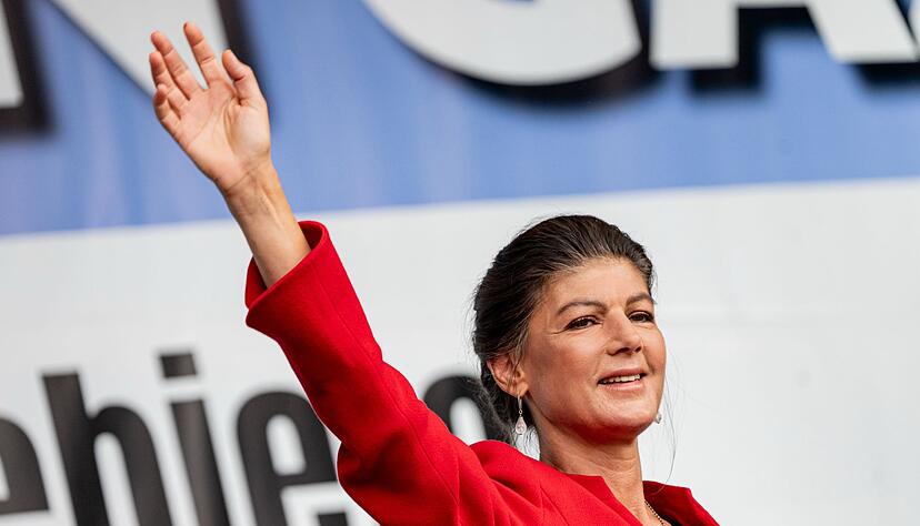 Sahra Wagenknecht hat bisher offen gelassen, ob sie als Chefin der nach ihr benannten Partei weitermachen möchte. (Archivbild) Sahra Wagenknecht hat bisher offen gelassen, ob sie als Chefin der nach ihr benannten Partei weitermachen möchte. (Archivbild)