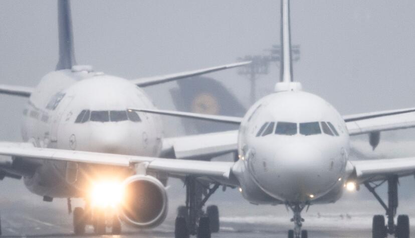 Frankfurt ist das größte Drehkreuz der Lufthansa. Frankfurt ist das größte Drehkreuz der Lufthansa.
