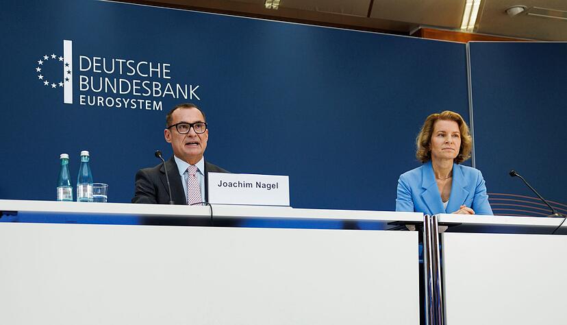 Bundesbank-Pr&auml;sident Nagel und Vizepr&auml;sidentin Sabine Mauderer stellen die Bilanz vor.